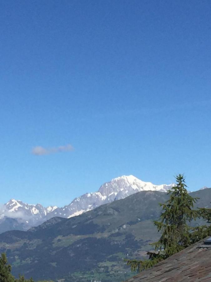 Residence Ciel Bleu - Fraz Pos Aosta Exteriör bild