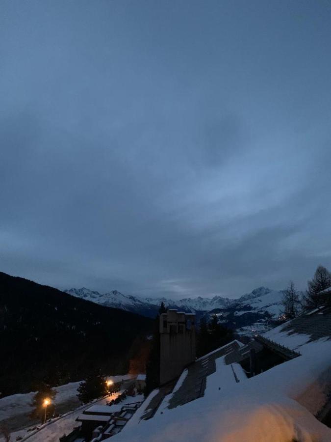 Residence Ciel Bleu - Fraz Pos Aosta Exteriör bild
